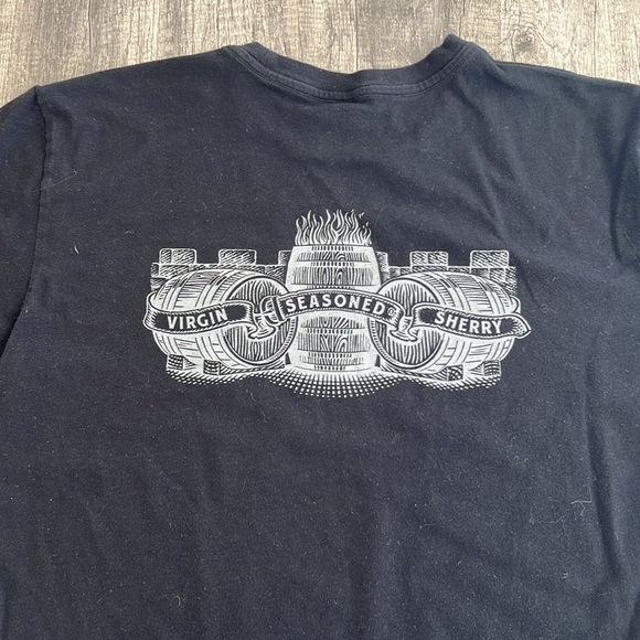 Shane Irish Whisky tshirt, Large - Picture 2 of 3